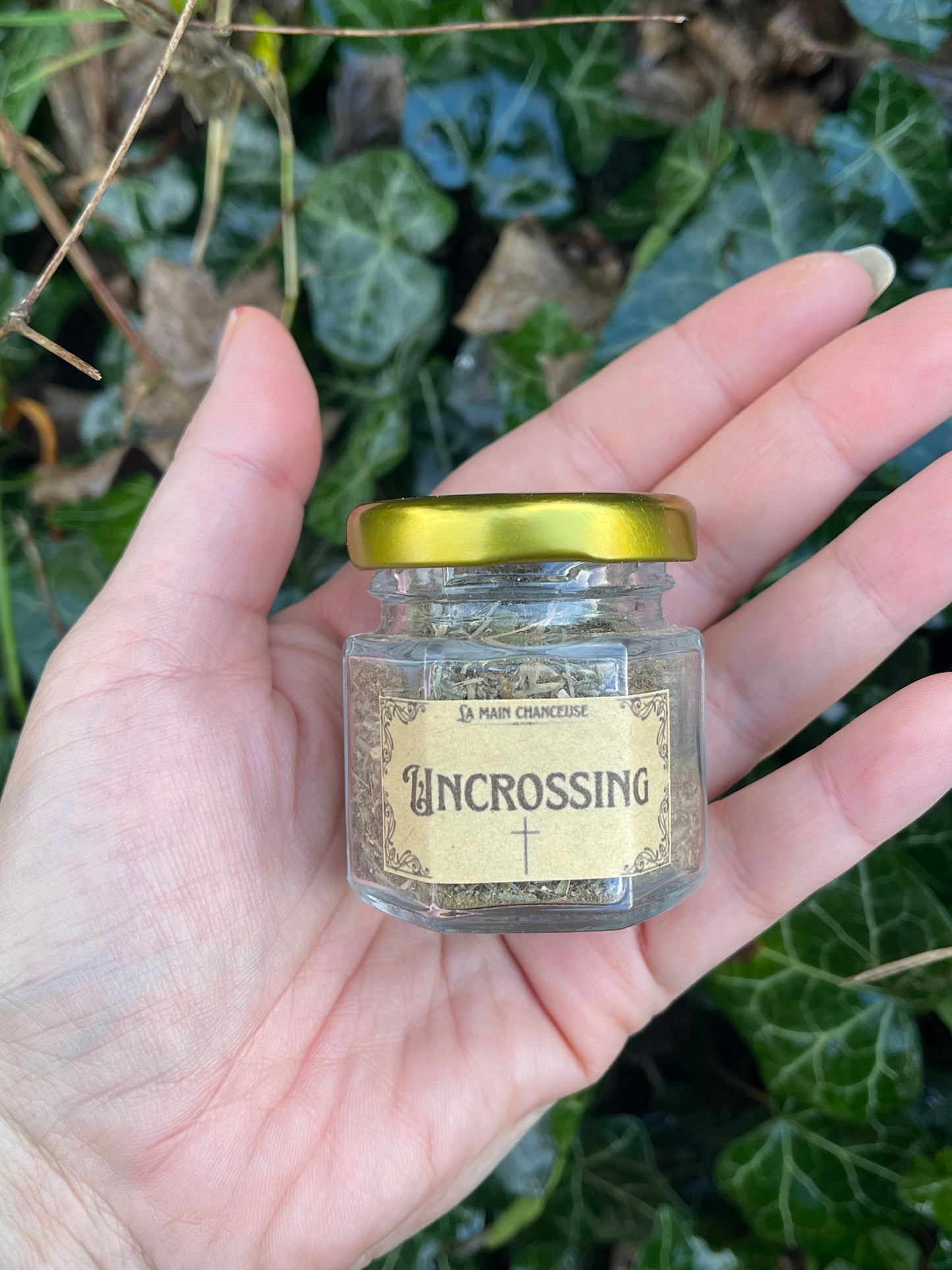Uncrossing powder